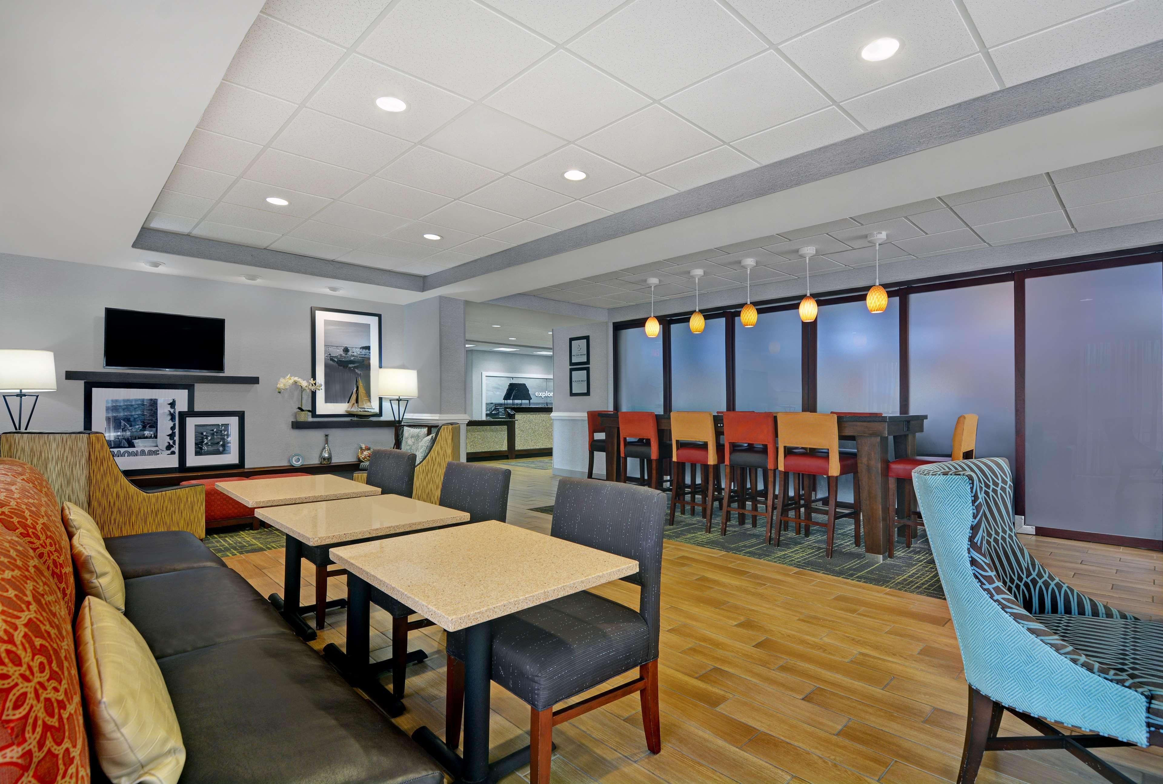 Hampton Inn By Hilton Panama City Beach Upper Grand Lagoon Esterno foto