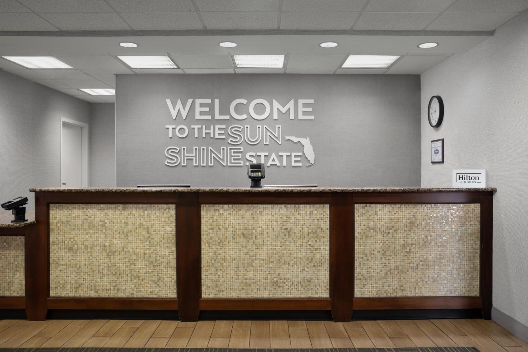 Hampton Inn By Hilton Panama City Beach Upper Grand Lagoon Esterno foto